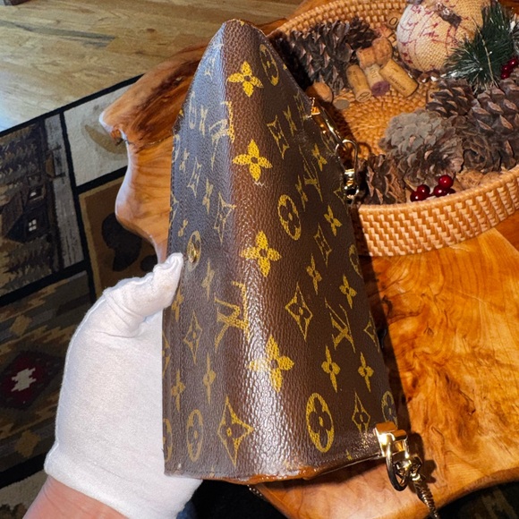 Louis Vuitton Monogram Portefeiulle Sarah Long Bifold Wallet Brown converted - Picture 13 of 16